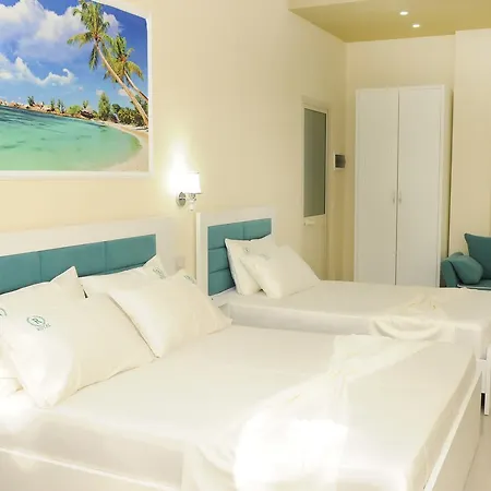 Resort Royal & Suites 4*