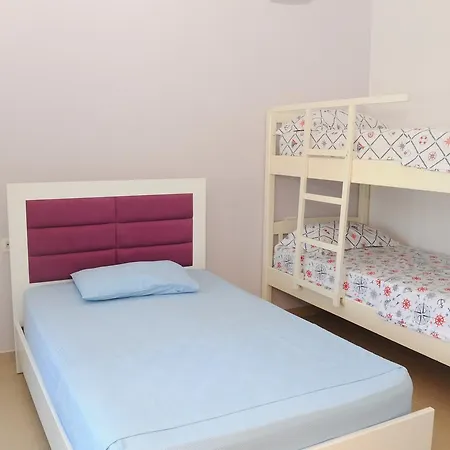 Royal & Suites Resort 4*