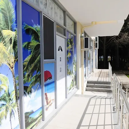 Royal & Suites Resort 4*